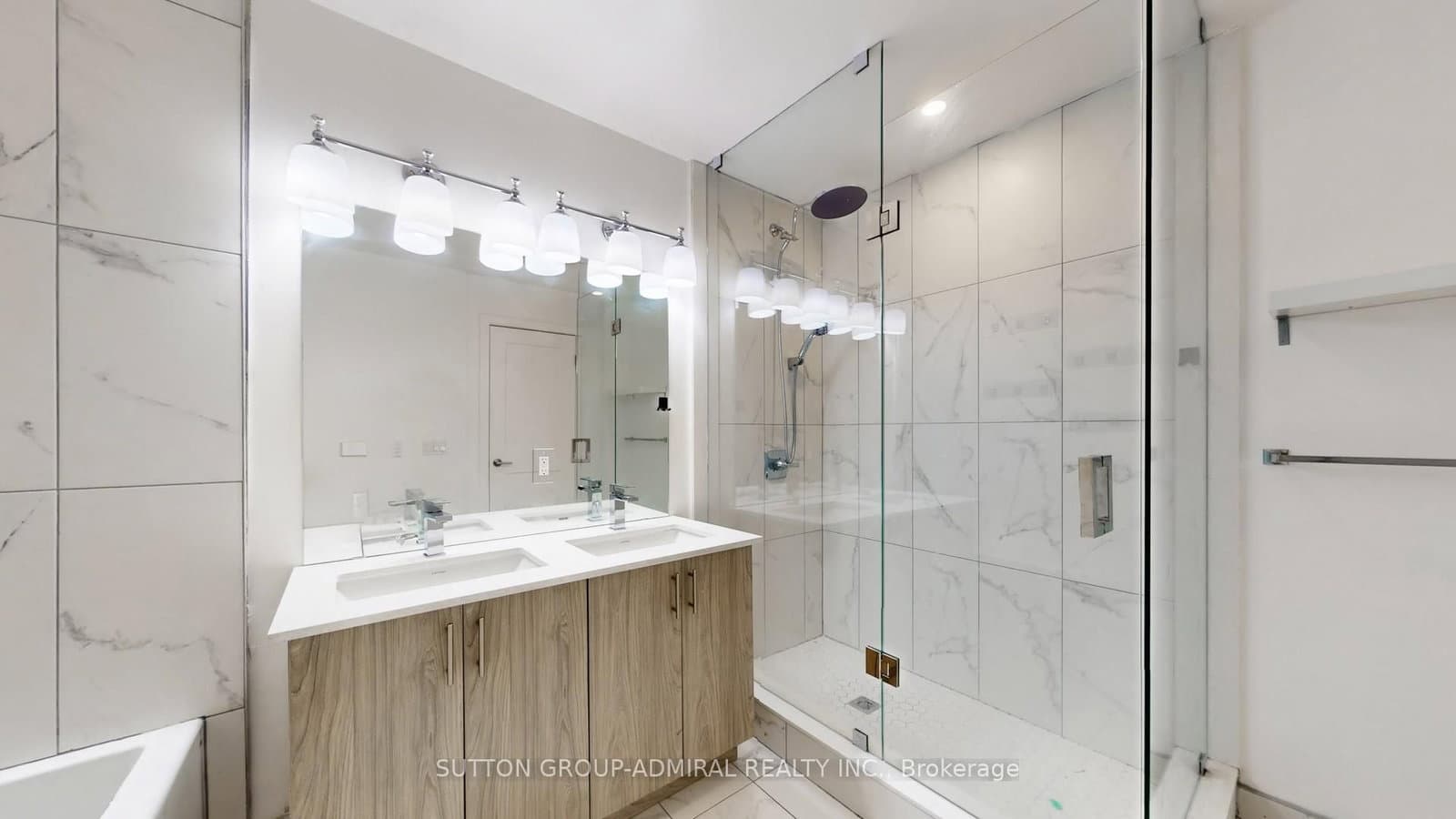 57 Finch Avenue W, Unit 11 thumbnail 13
