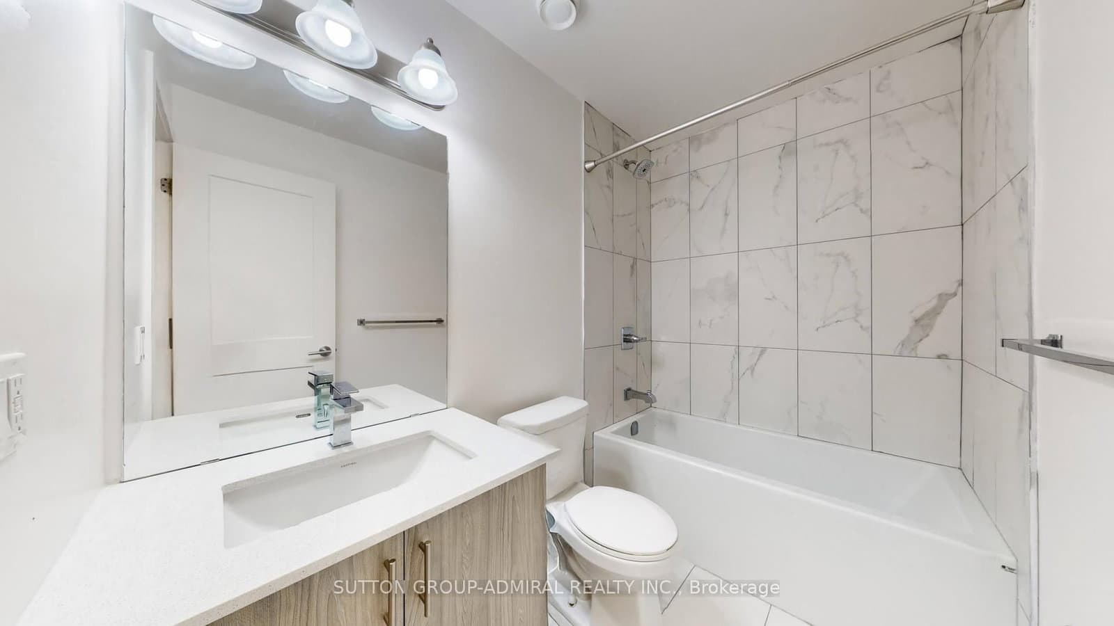 57 Finch Avenue W, Unit 11 thumbnail 16