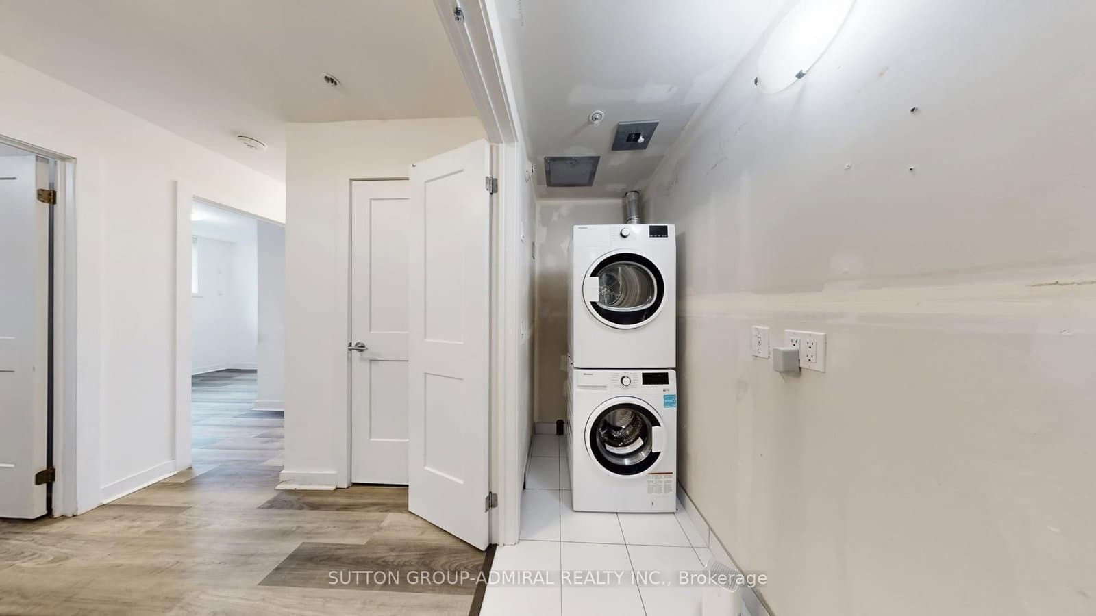 57 Finch Avenue W, Unit 11 thumbnail 18