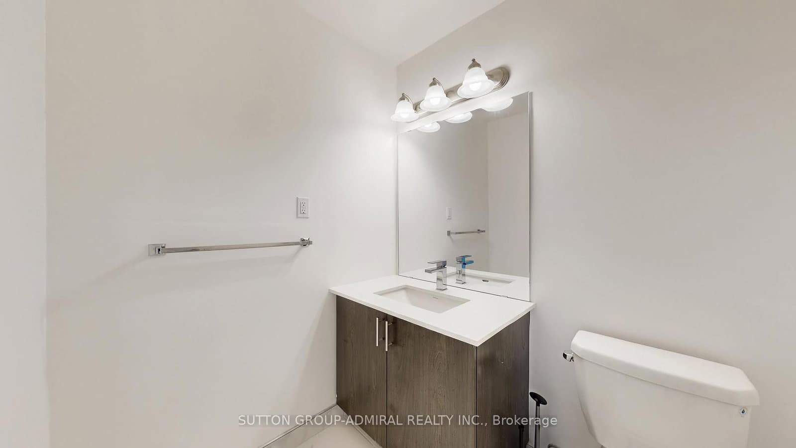 57 Finch Avenue W, Unit 11 thumbnail 9