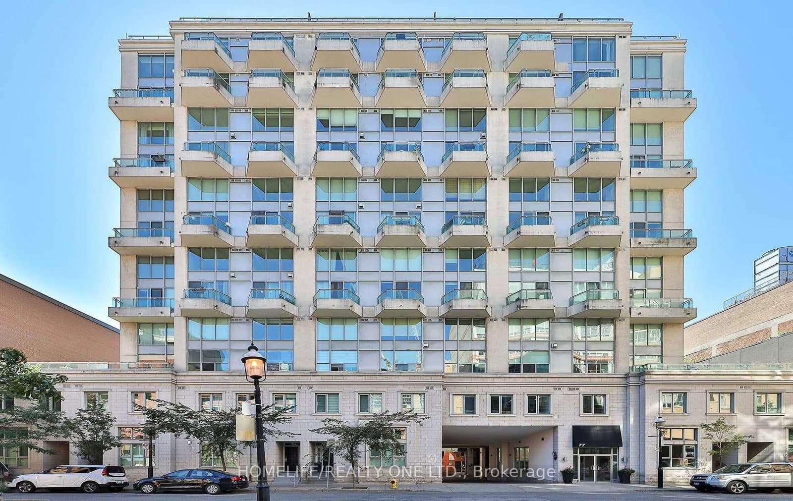 77 Lombard Street, Unit 913 - Image 1