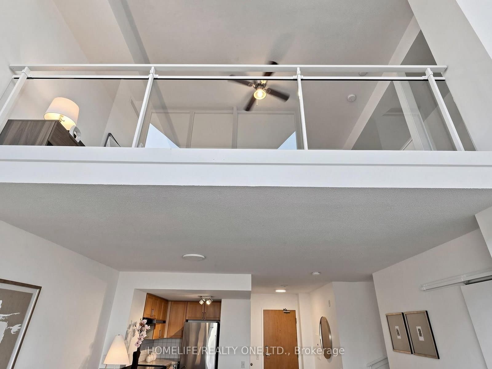 77 Lombard Street, Unit 913 thumbnail 22