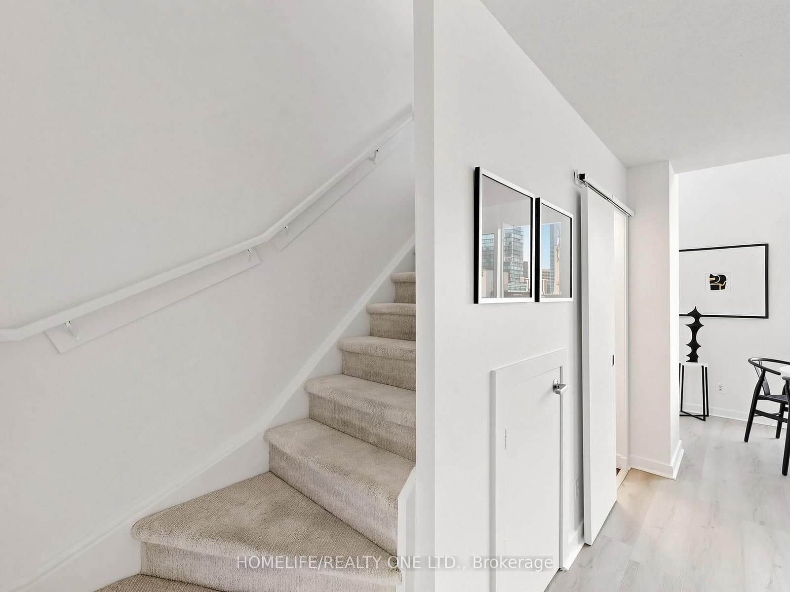 77 Lombard Street, Unit 913 thumbnail 23