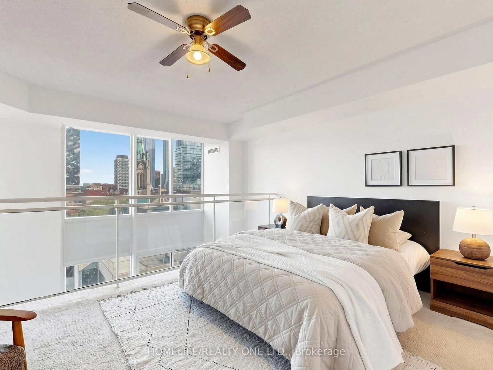 77 Lombard Street, Unit 913 thumbnail 24