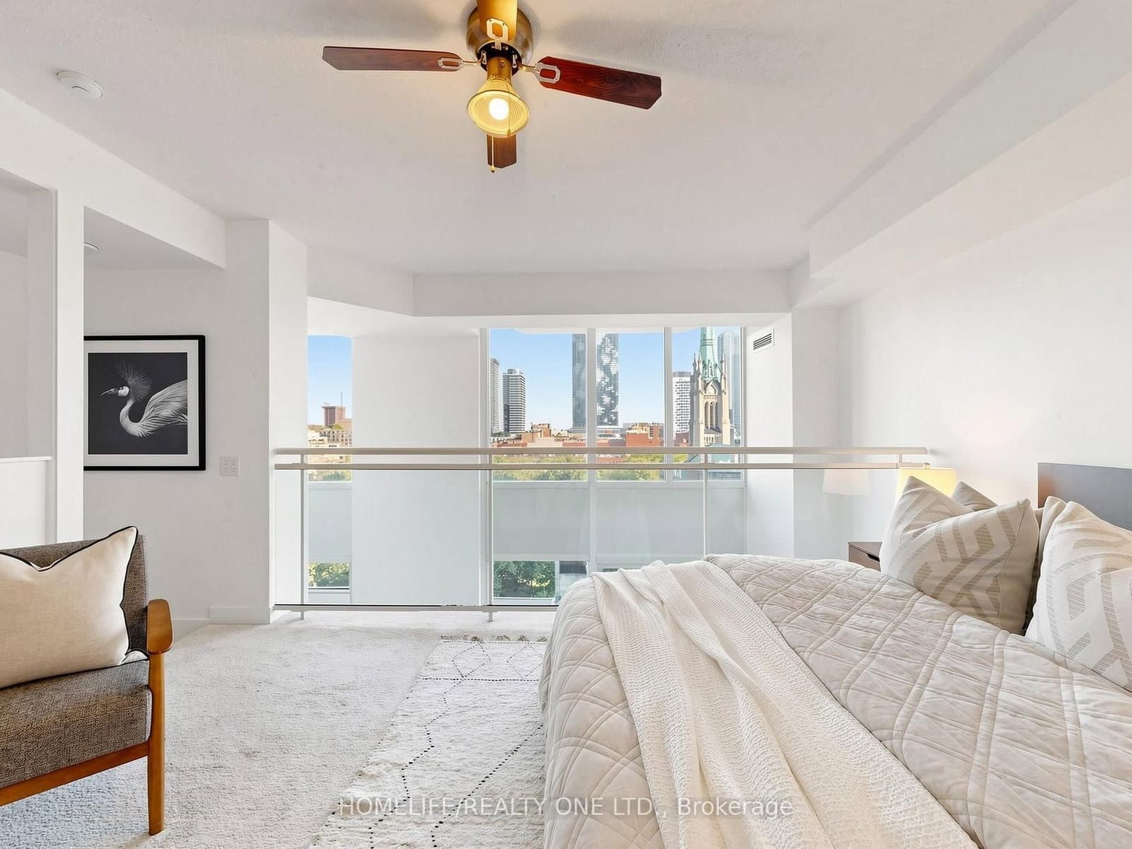 77 Lombard Street, Unit 913 thumbnail 27