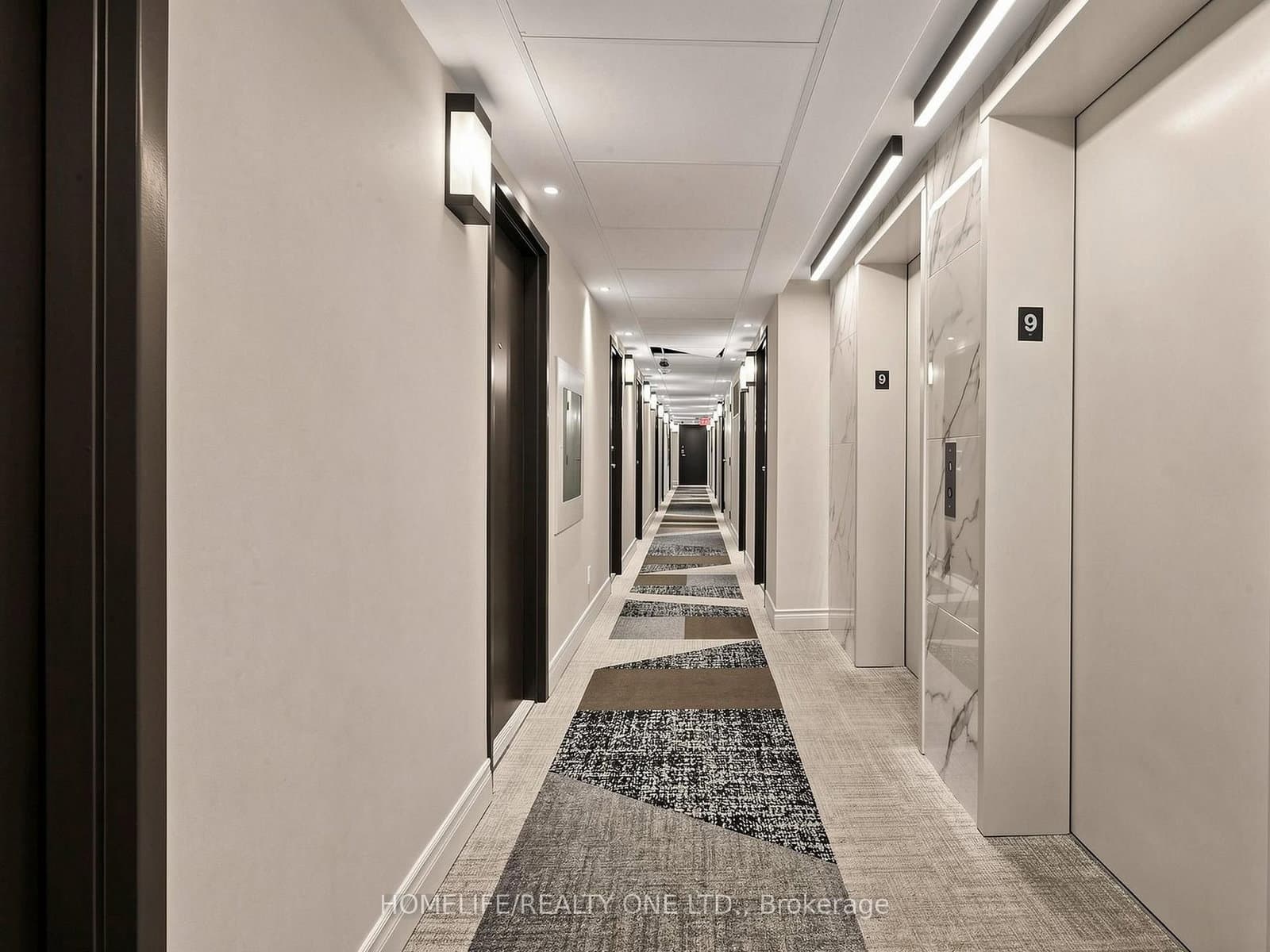 77 Lombard Street, Unit 913 thumbnail 44