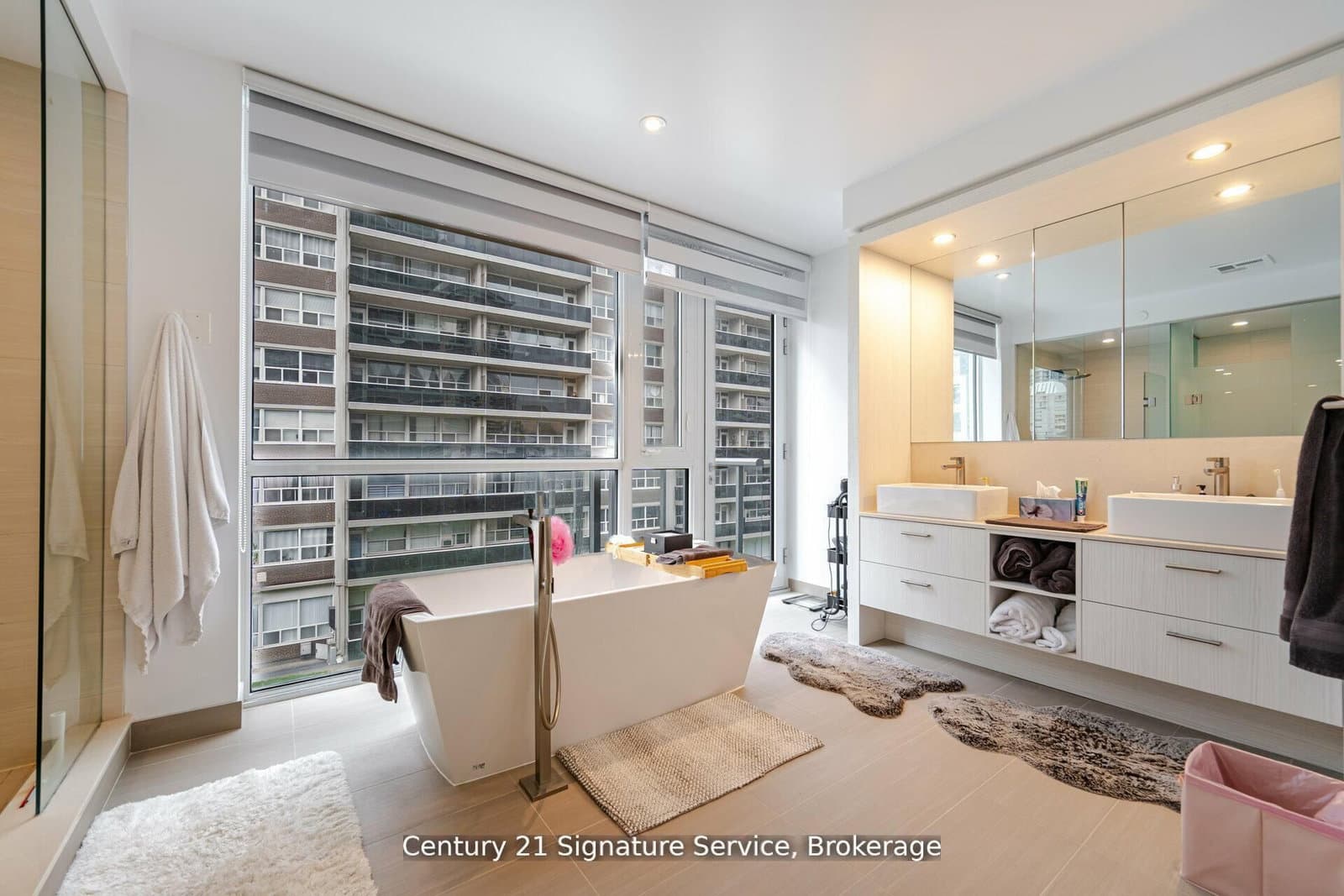 101 Erskine Avenue, Unit TH05 thumbnail 15