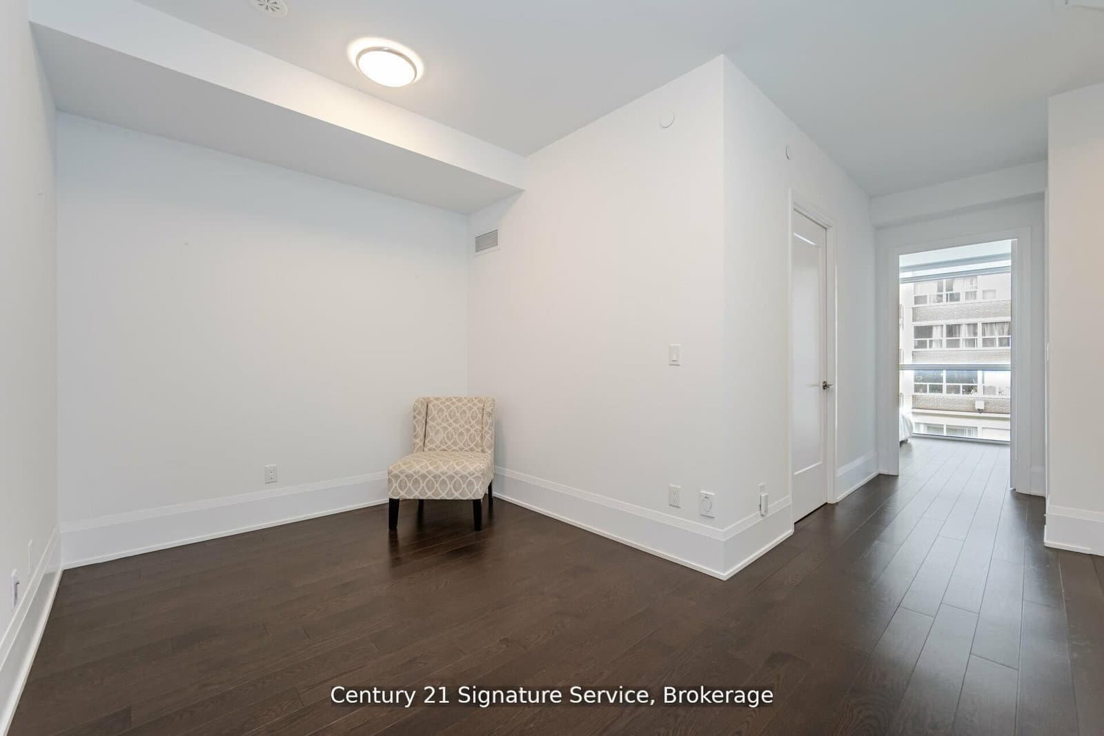 101 Erskine Avenue, Unit TH05 thumbnail 21