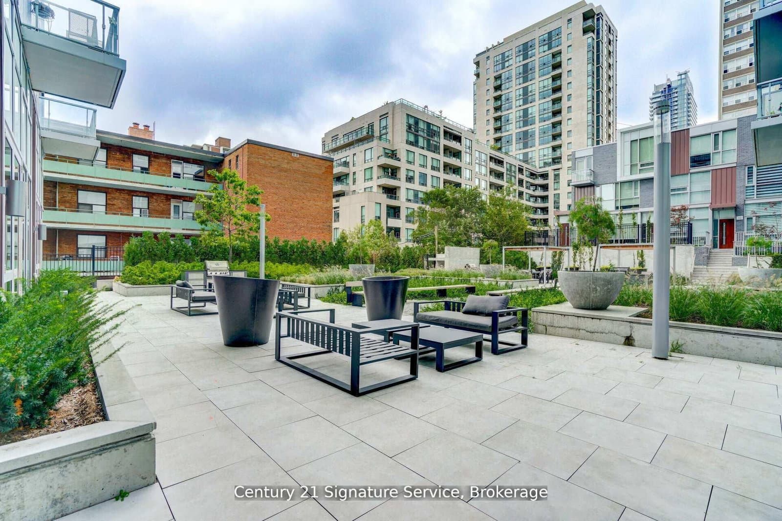 101 Erskine Avenue, Unit TH05 thumbnail 33