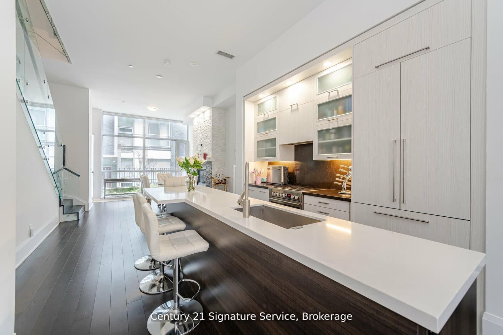101 Erskine Avenue, Unit TH05 thumbnail 6