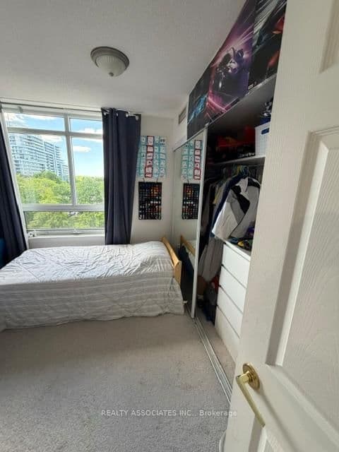 18 Kenaston Gardens NE, Unit 506 thumbnail 20