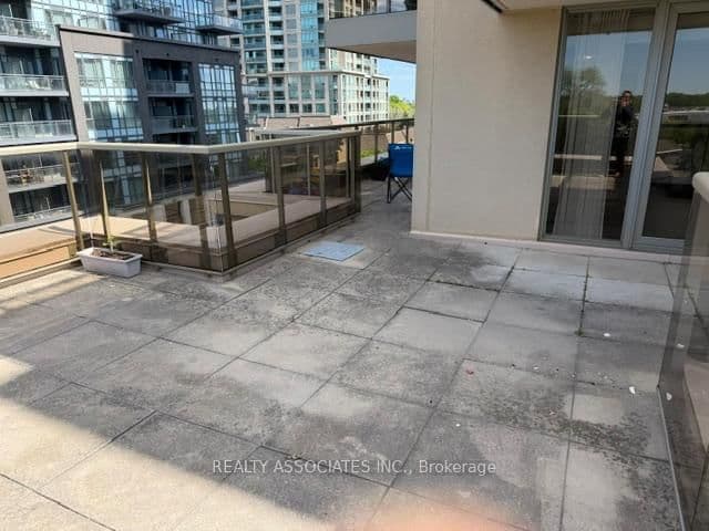 18 Kenaston Gardens NE, Unit 506 thumbnail 27