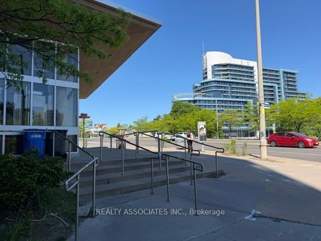 18 Kenaston Gardens NE, Unit 506 thumbnail 32