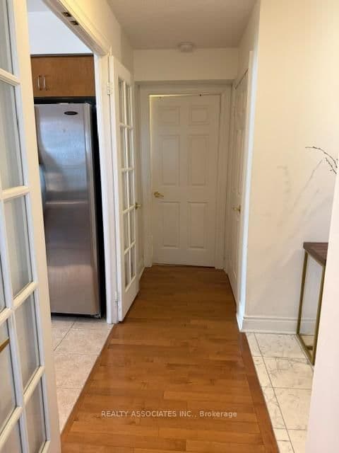 18 Kenaston Gardens NE, Unit 506 thumbnail 6