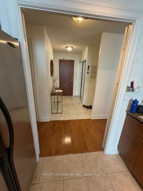 18 Kenaston Gardens NE, Unit 506 thumbnail 7
