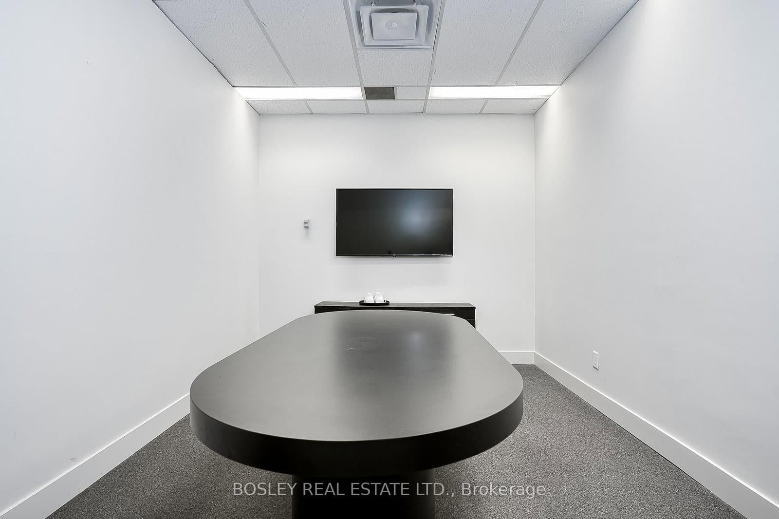 920 Yonge Street, Unit 802 thumbnail 6