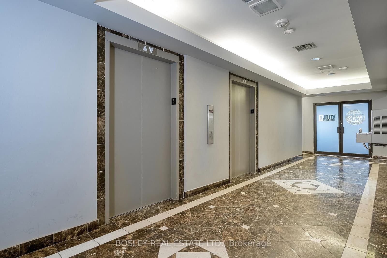 920 Yonge Street, Unit 800 thumbnail 17