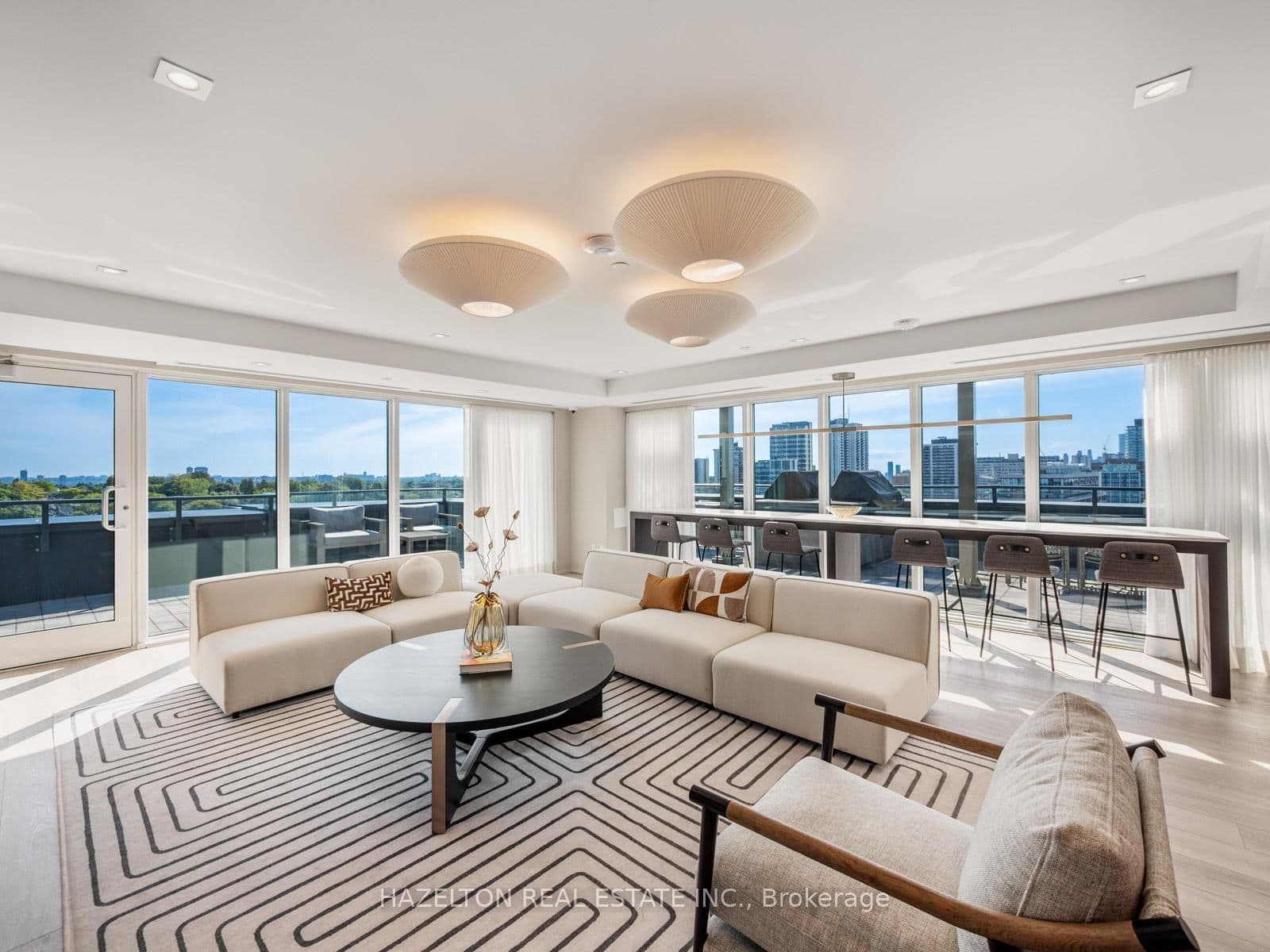 8 Manor Road W, Unit 606 thumbnail 17