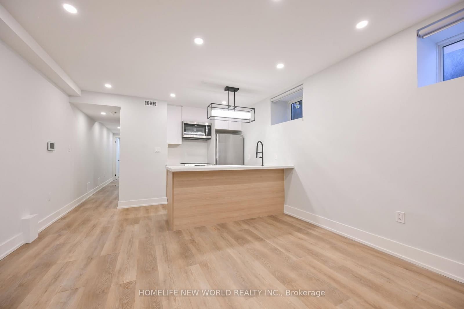 997 Dufferin Street, Unit Lower thumbnail 2