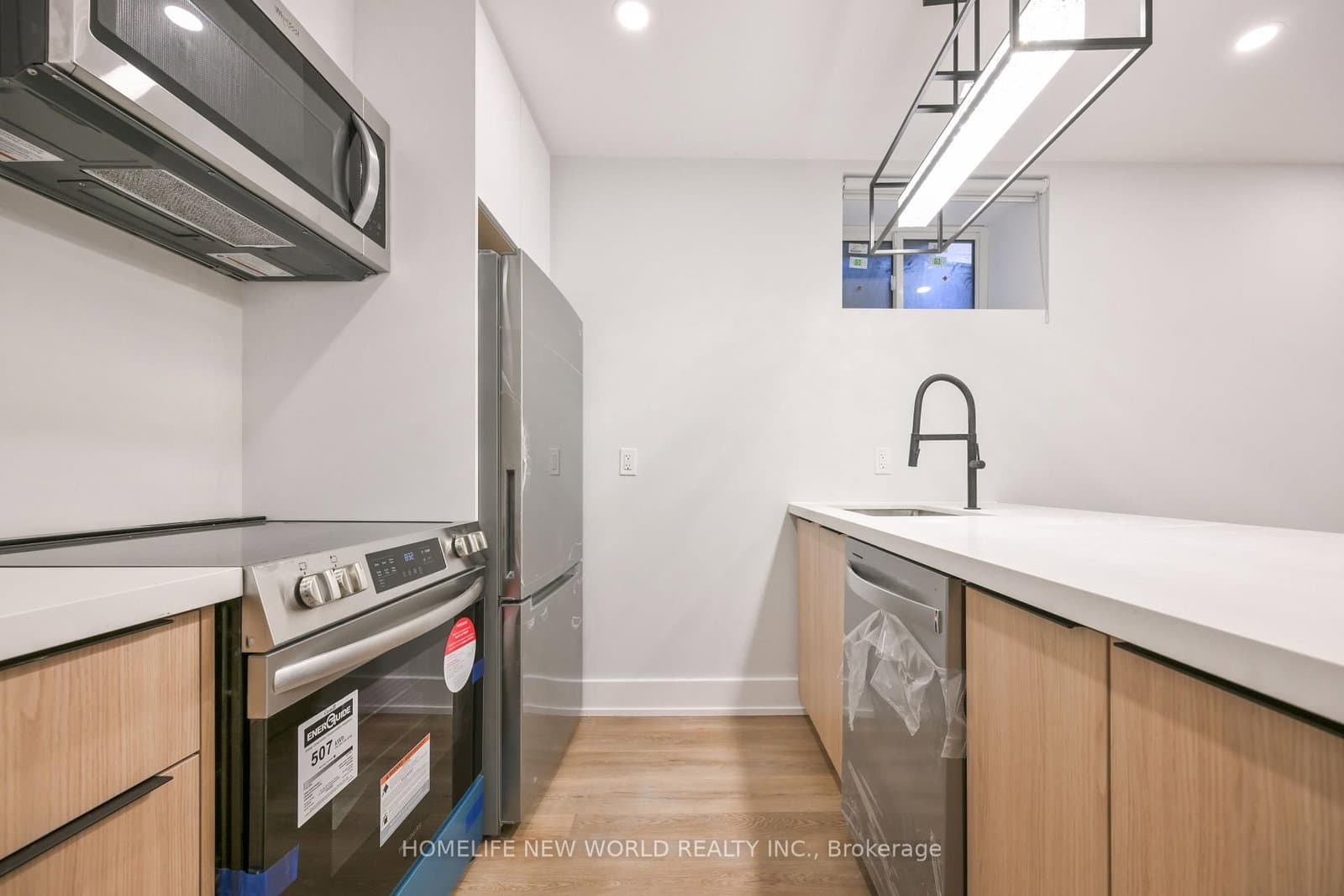 997 Dufferin Street, Unit Lower thumbnail 6