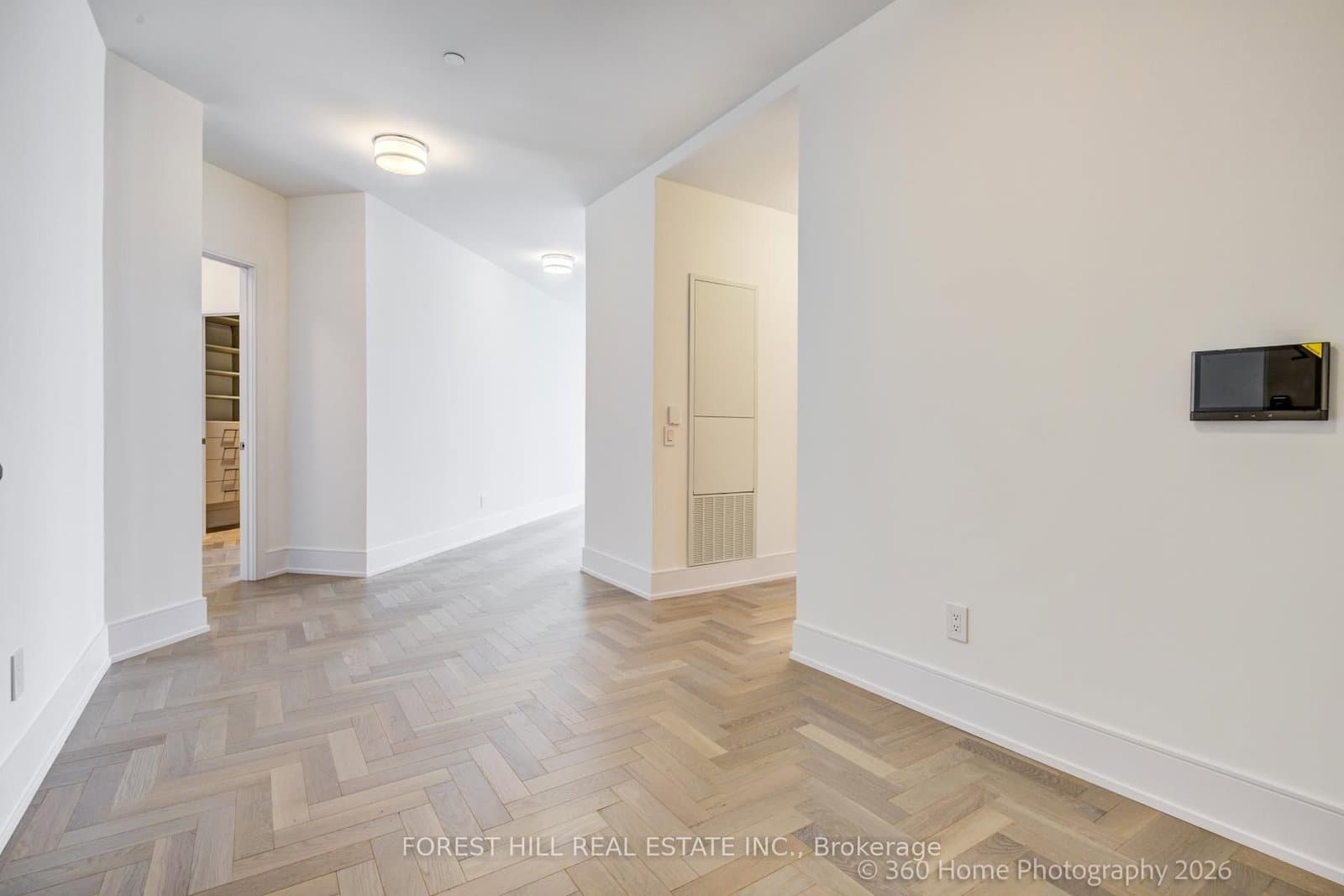 155 Merchants' Wharf, Unit 1222 thumbnail 11