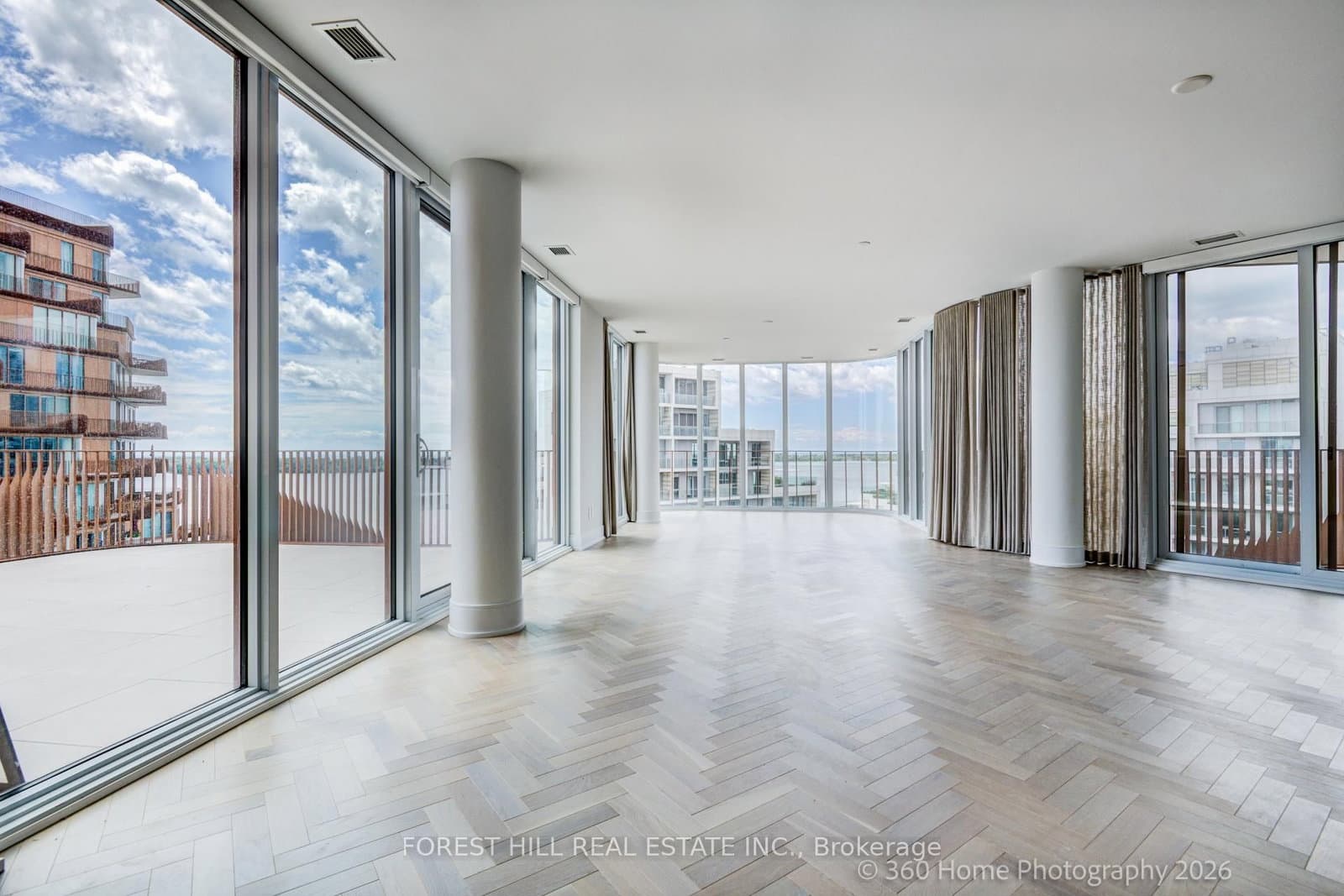 155 Merchants' Wharf, Unit 1222 thumbnail 15
