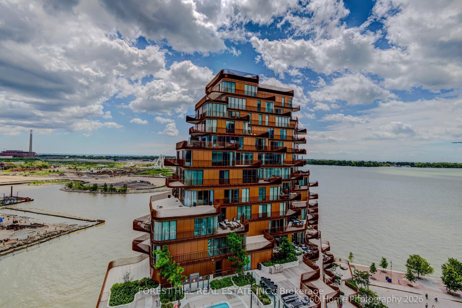 155 Merchants' Wharf, Unit 1222 thumbnail 3