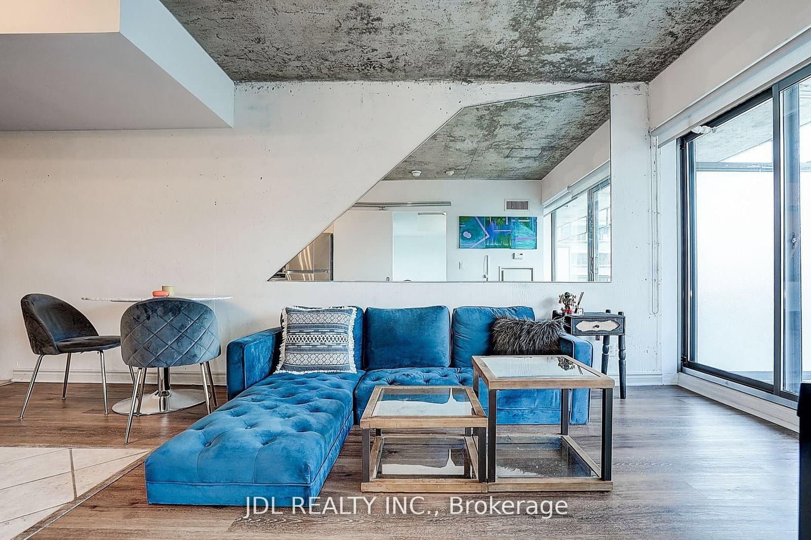 22 Wellesley Street E, Unit 2105 thumbnail 17