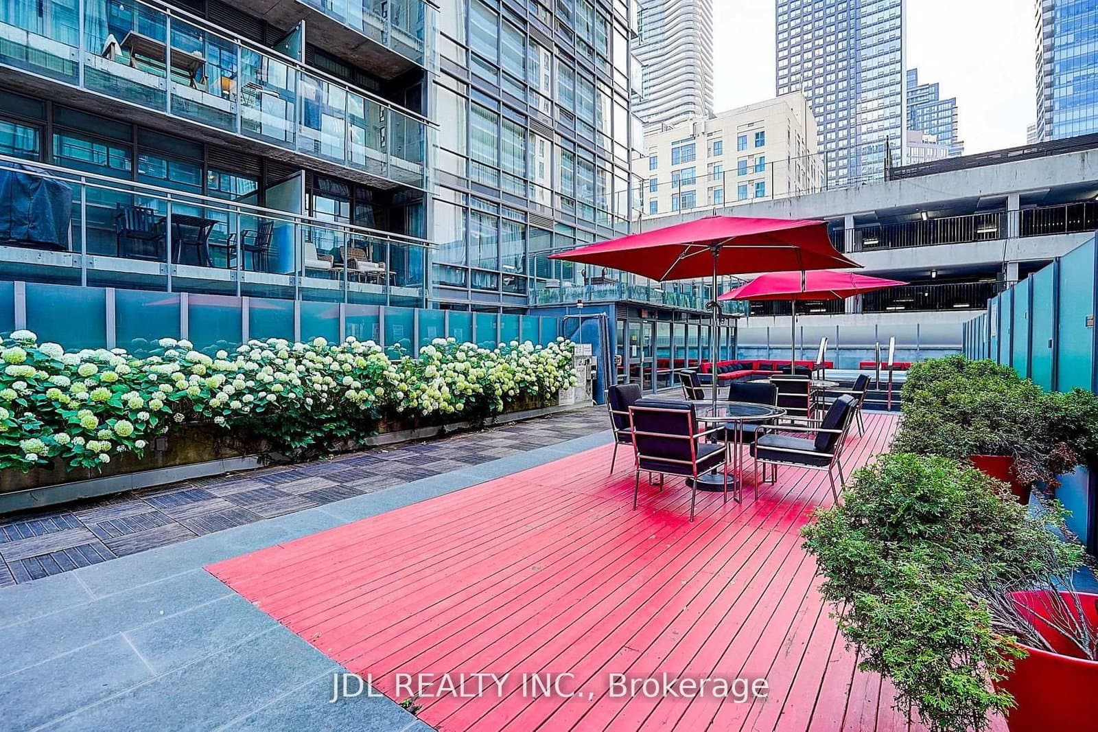22 Wellesley Street E, Unit 2105 thumbnail 30