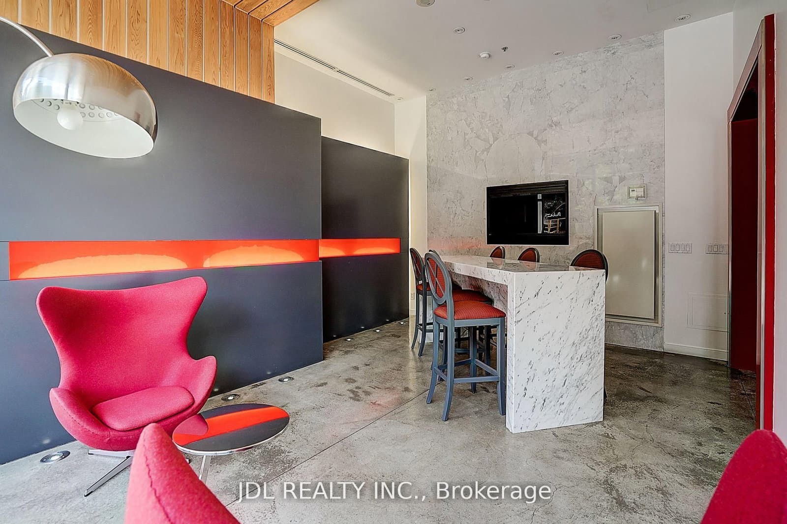 22 Wellesley Street E, Unit 2105 thumbnail 5