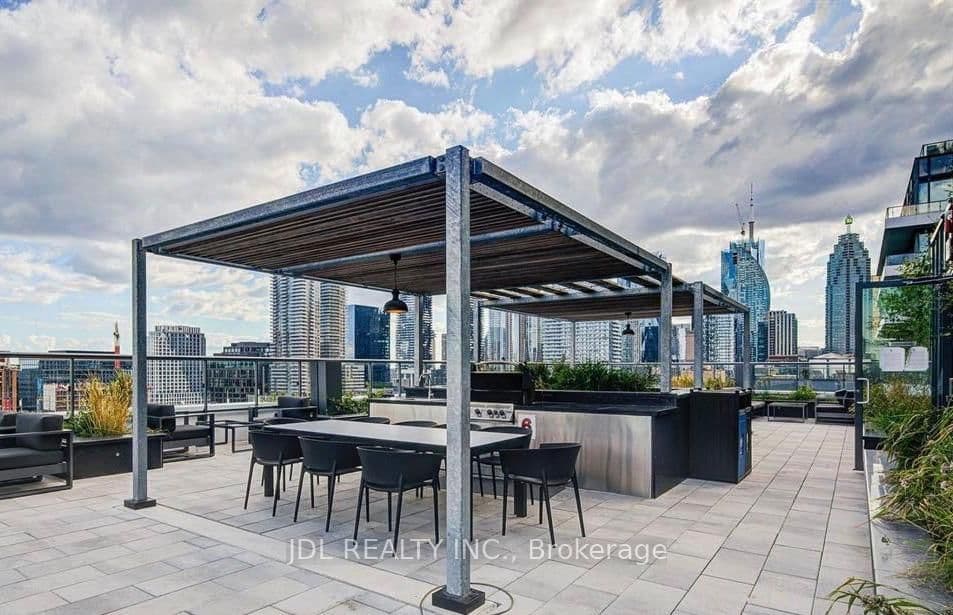 70 Princess Street, Unit 701 thumbnail 4