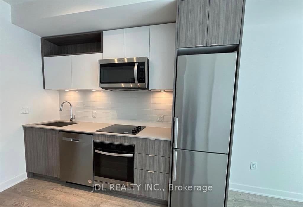 70 Princess Street, Unit 701 thumbnail 9