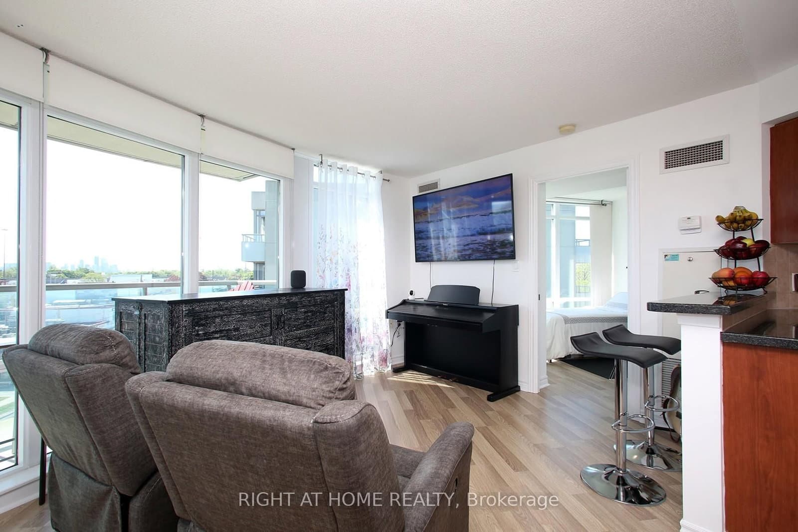 3830 Bathurst Street, Unit 505 thumbnail 11