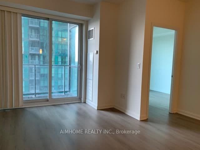 9 Bogert Avenue, Unit 804 thumbnail 6