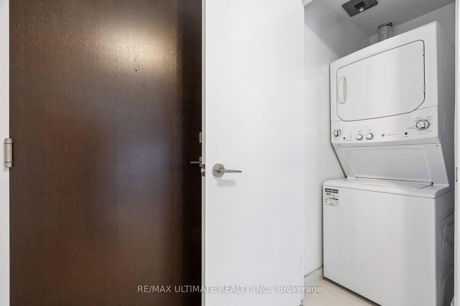 2221 Yonge Street, Unit 3905 thumbnail 15