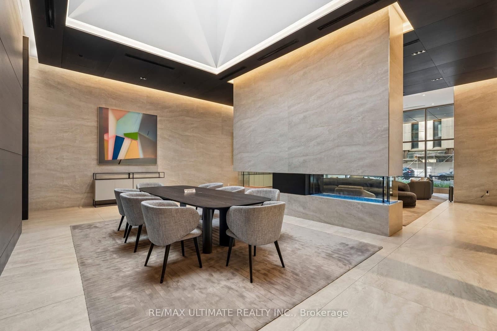 2221 Yonge Street, Unit 3905 thumbnail 4