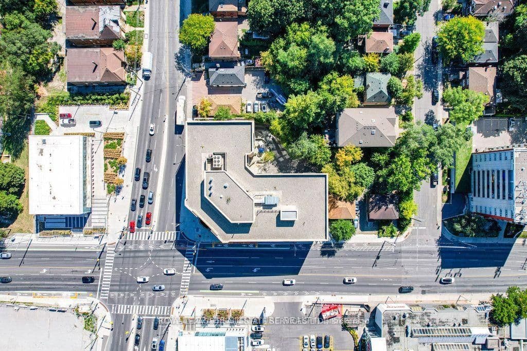 1750 Bayview Avenue, Unit 202 thumbnail 39