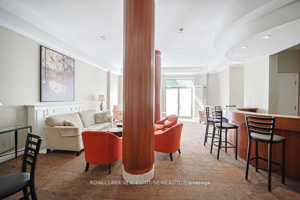 1750 Bayview Avenue, Unit 202 thumbnail 8