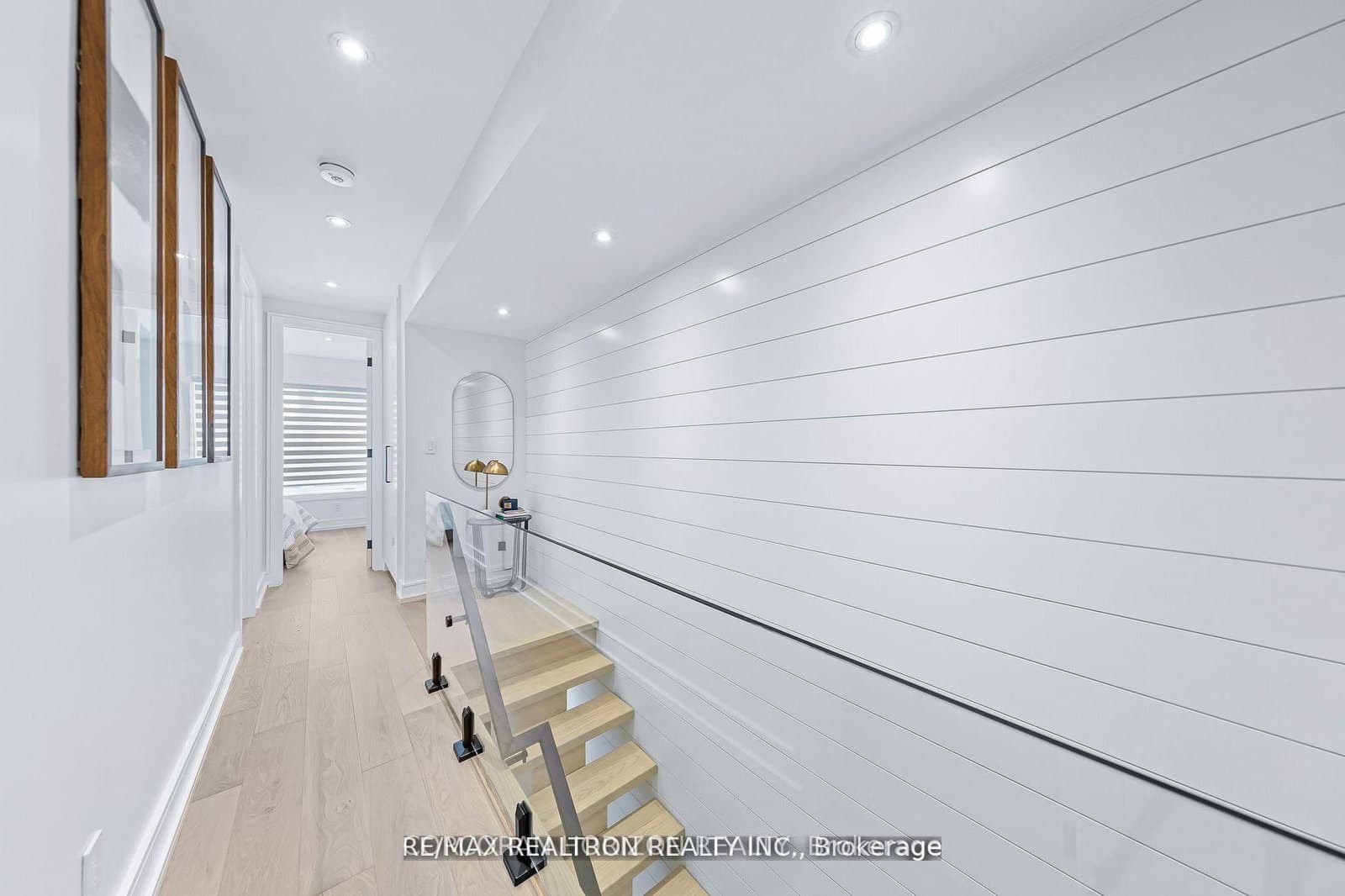 225 Christie Street thumbnail 11