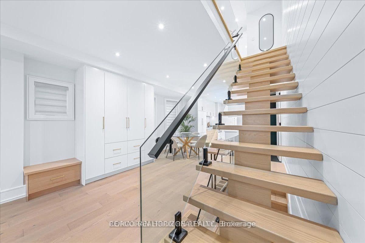 225 Christie Street thumbnail 17