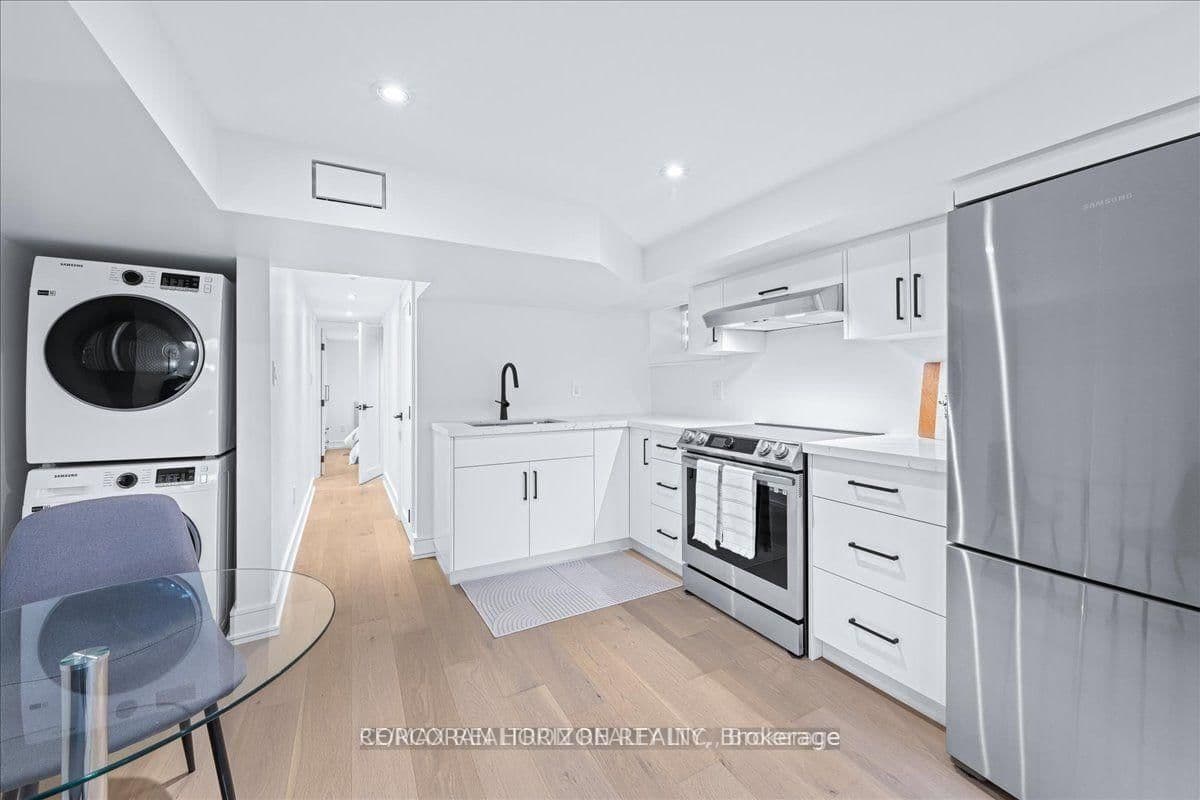 225 Christie Street thumbnail 30
