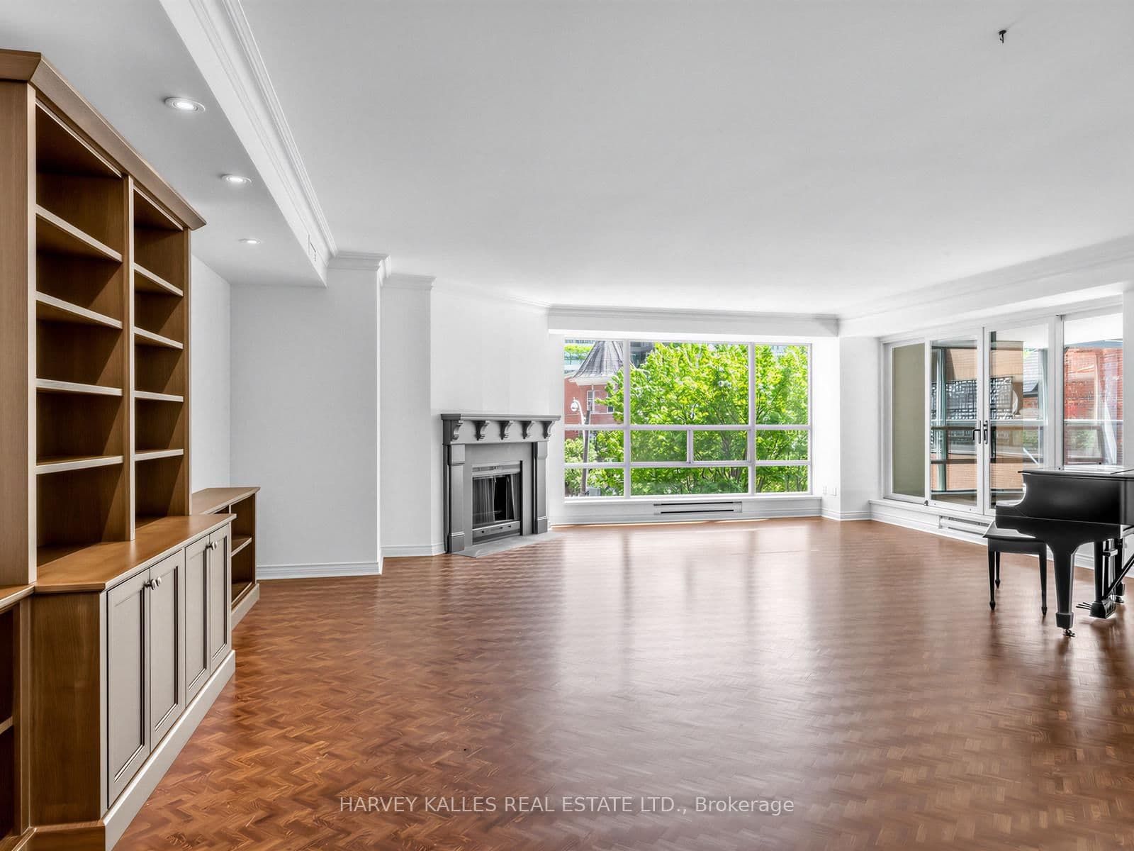 4 Lowther Avenue, Unit 310 thumbnail 12