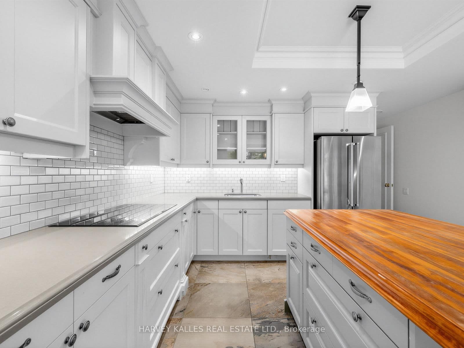 4 Lowther Avenue, Unit 310 thumbnail 19