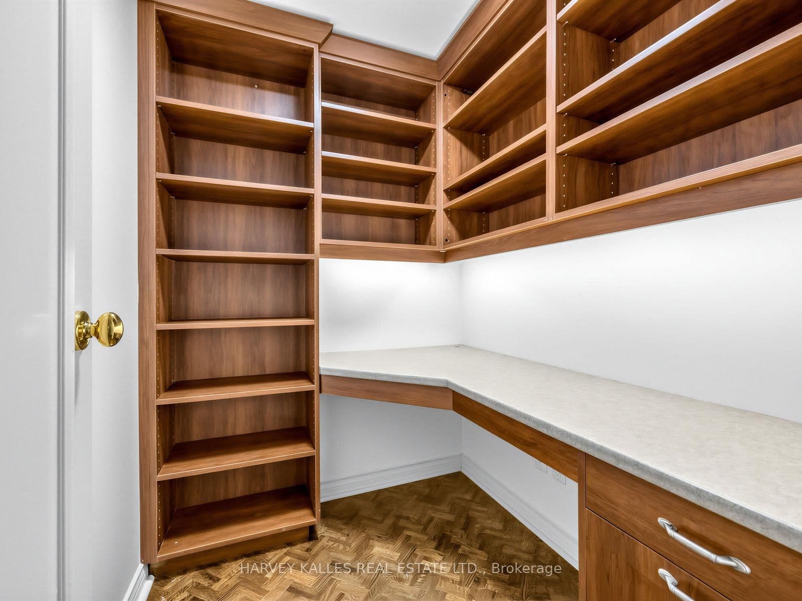 4 Lowther Avenue, Unit 310 thumbnail 28