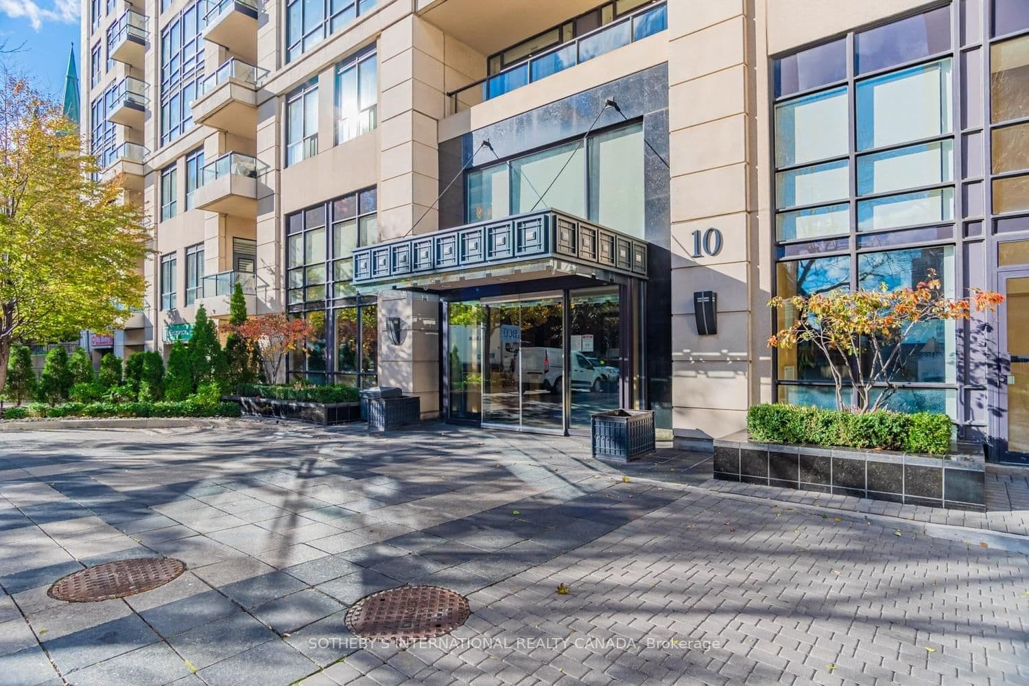 10 Delisle Avenue, Unit 327 - Image 1