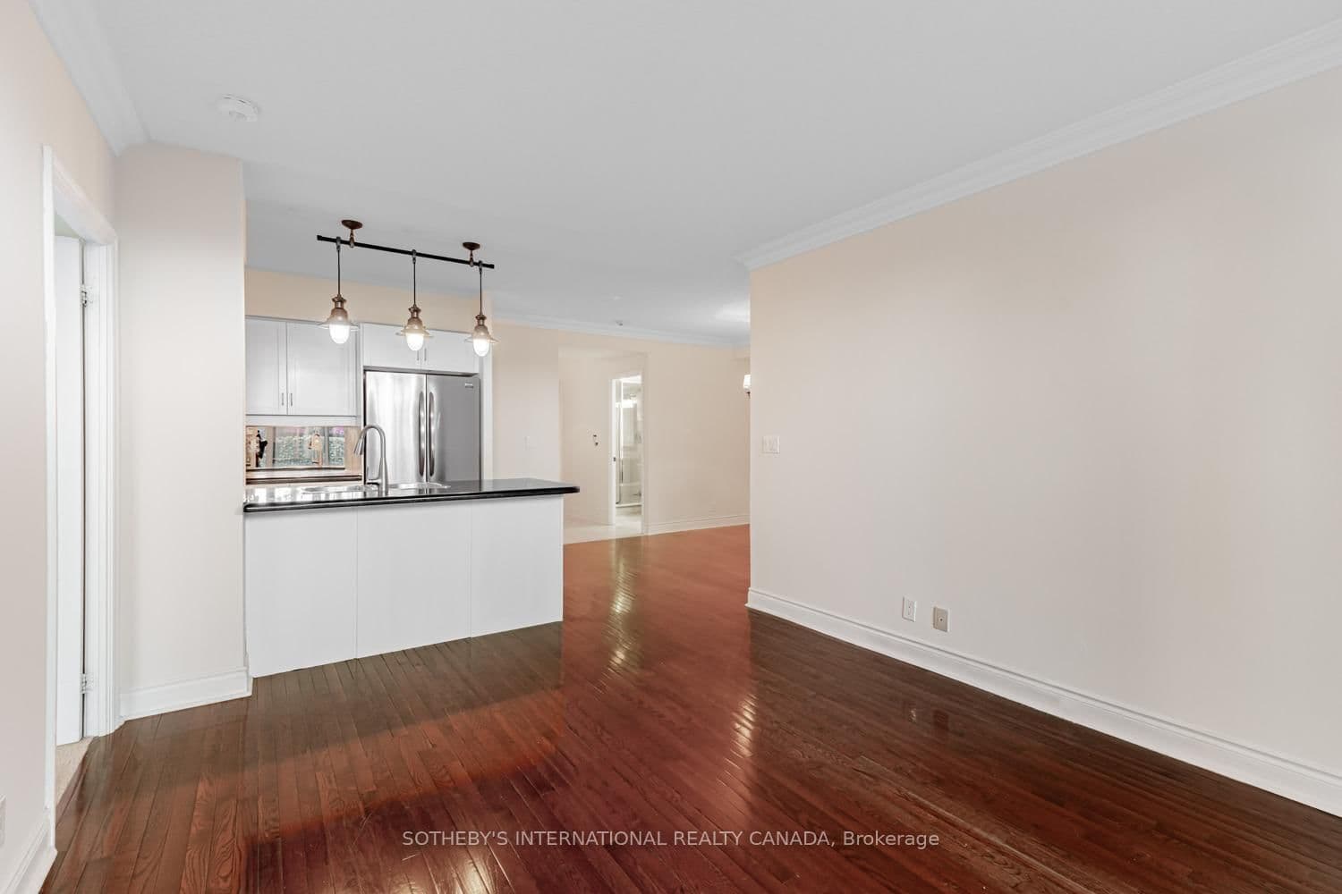 10 Delisle Avenue, Unit 327 thumbnail 16