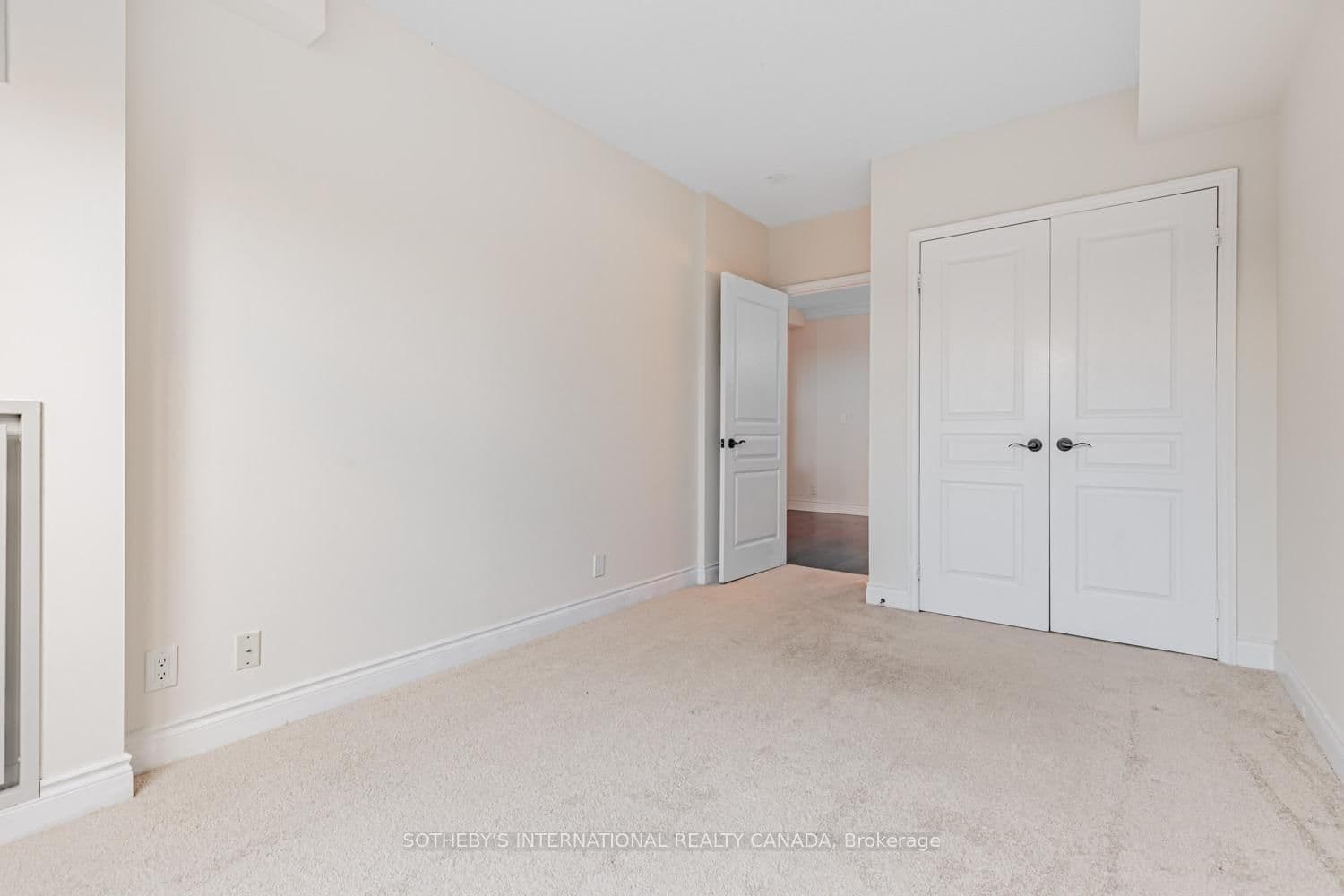 10 Delisle Avenue, Unit 327 thumbnail 26