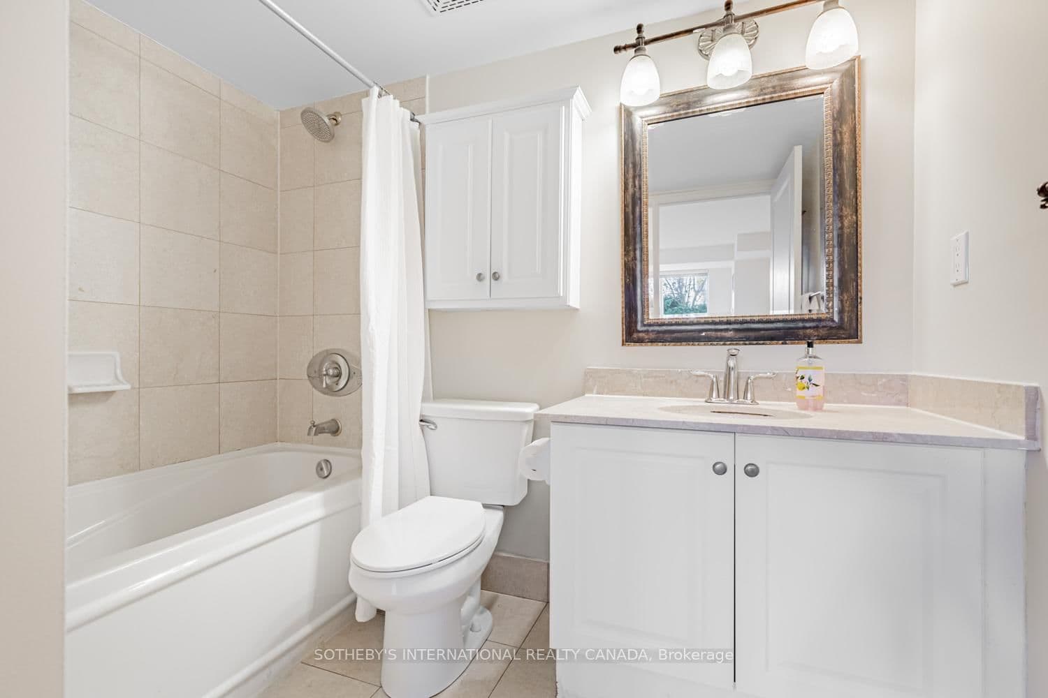 10 Delisle Avenue, Unit 327 thumbnail 27