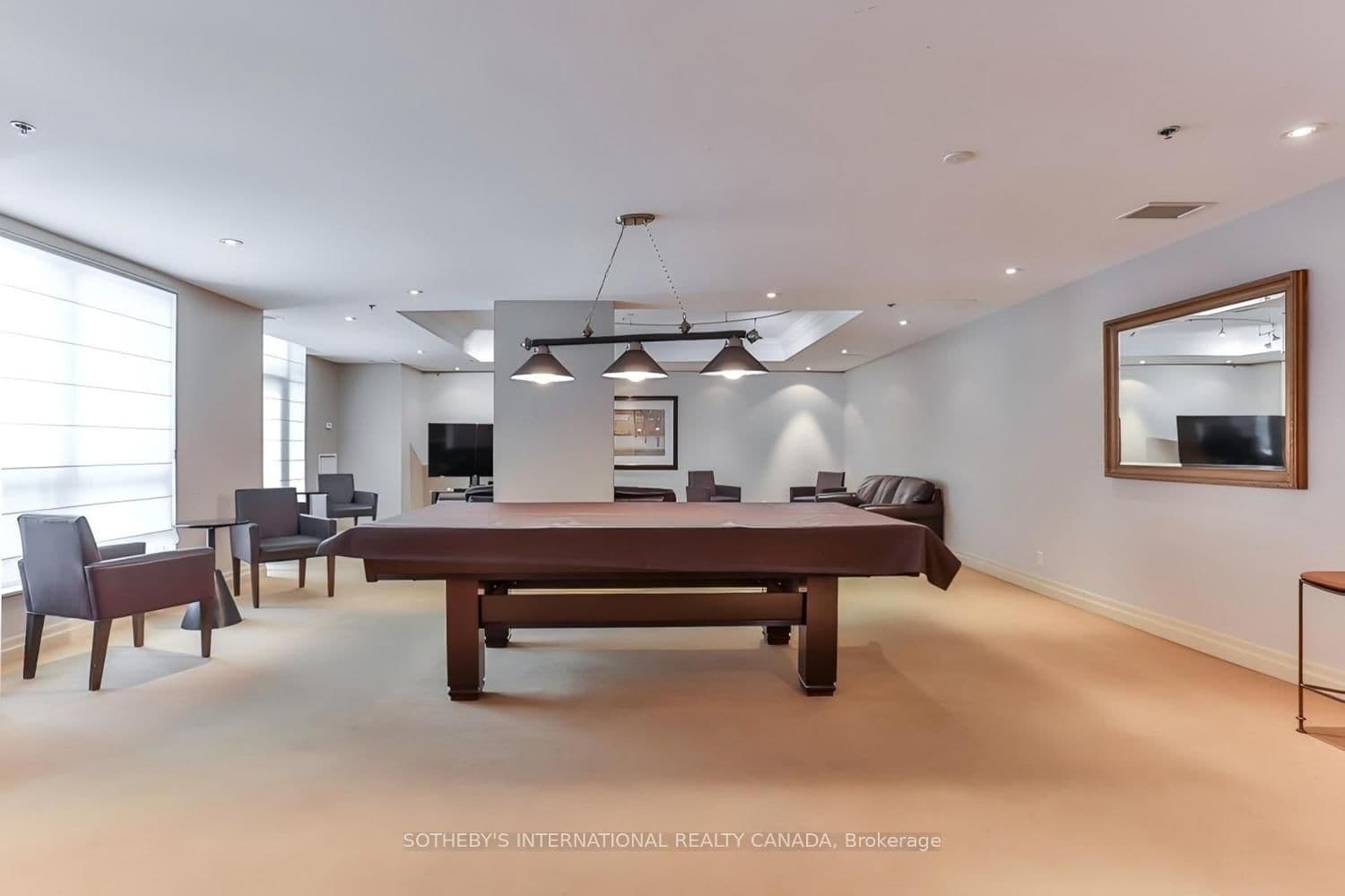 10 Delisle Avenue, Unit 327 thumbnail 32