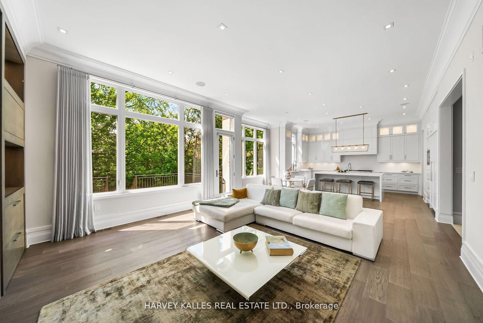 163 Cortleigh Boulevard thumbnail 15